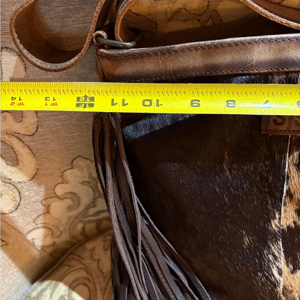 STS Ranchwear Brown and Black Cowhide Fringe Shoulder Bag - Picture 7 of 11